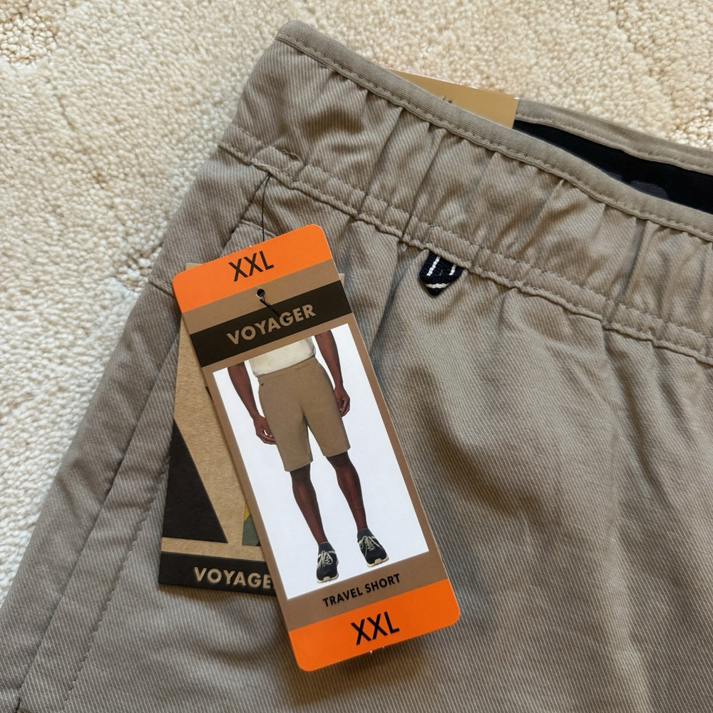 NWT VOYAGER Men's Sz:XXL 50+ UV Protection Stretch Travel Shorts Pull on Khaki - Picture 3 of 9